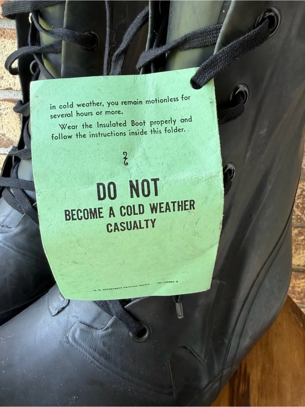 Men’s HOOD U.S. Military Rubber Boots Size 9W Extreme Cold Heavy Duty Excellent!